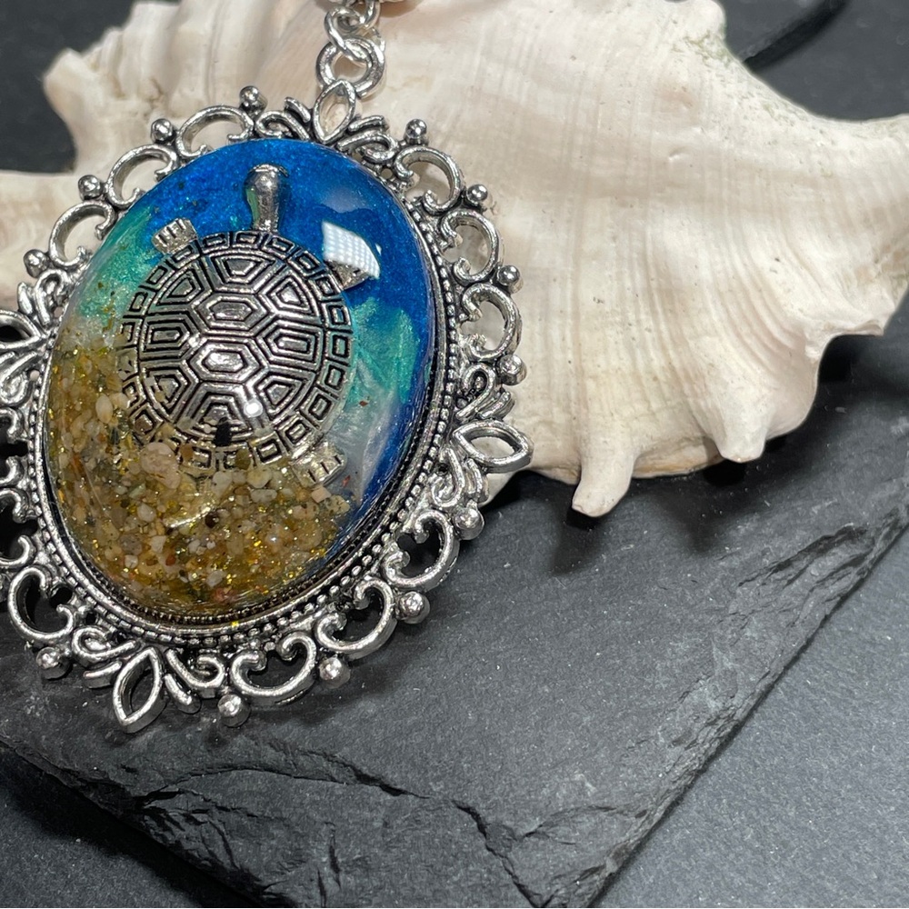 SoCal Sand Custom Made Turtle Pendant With Blue Green And Gold Accents - Picture 5 of 11